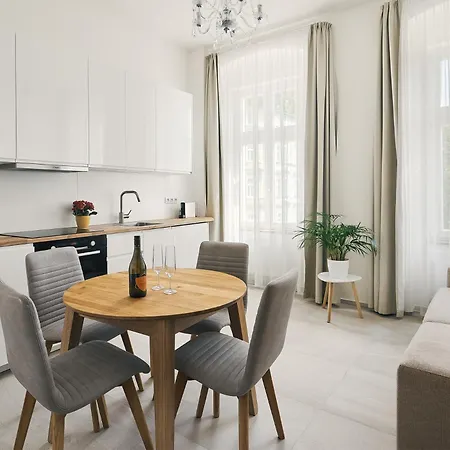 Imperial Apartment